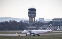 Le ministre des Transports dénonce la grève des contrôleurs aériens du 18 septembre