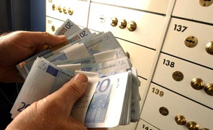 68% des millionnaires français sondés se déclarent plus «épargnants» que «dépensiers».