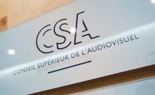 Les députés ont débattu mercredi puis voté le projet de loi prévoyant de rendre au Conseil supérieur de l'audiovisuel le pouvoir de désigner les patrons de chaînes et radios publiques, mesure hautement emblématique accompagnée d'une réforme du mode de nomination au CSA.