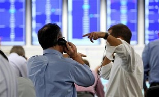 La police espagnole a annoncé mercredi avoir interpellé six personnes soupçonnées d'une fraude de 600 millions de dollars (450 millions d'euros au cours actuel) à la Bourse de Londres.