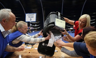 Le 23 juin 2016, à l'heure du dépouillement des votes AFP PHOTO / PAUL FAITH