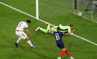 Mats Hummels buteur contre son camp