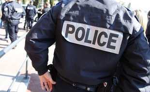 Illustration police