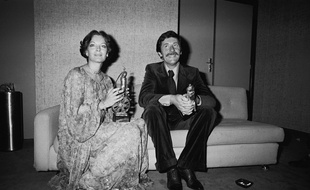 La tombe de Romy Schneider (ici au César) a été profanée.