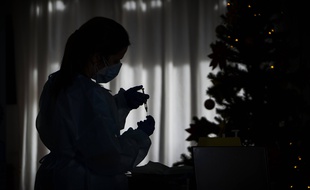 Une vaccination en Espagne, illustration