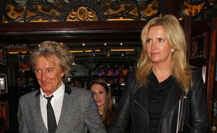 Le chanteur Rod Stewart et son épouse, Penny Lancaster