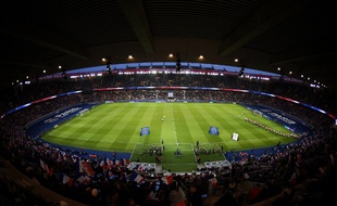Le Parc des Princes en panoramique, c'est beau.