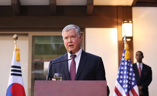 L’émissaire des Etats-Unis pour la Corée du Nord Stephen Biegun, à l'ambassade sud-coréenne à Washington, le 2 octobre 2019.