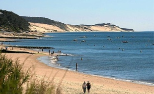 La beauté du Bassin explique la préférence des résidents et touristes pour les loisirs liés à la mer.
