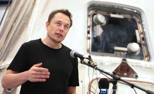 Le milliardaire Elon Musk devient l'homme le plus riche du monde.