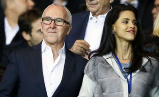 Frank McCourt et sa compagne.