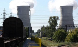 La centrale de Tricastin à Pierrelatte le 28 septembre 2010