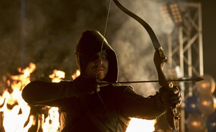 L'acteur Stephen Amell dans Arrow.
