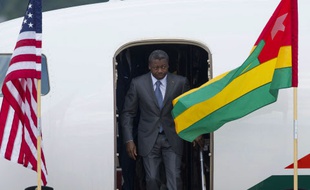 Le président du Togo, Faure Gnassingbe, arrive à la base aérienne de Andrews pour assister au sommet Afrique, le 3 août 2014.