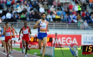 Mahiédine Mekhissi a confirmé sa mainmise continentale sur le 3000 m steeple en s'adjugeant son deuxième titre de champion d'Europe consécutif, emmenant dans son sillage une équipe de France conquérante qui a ajouté vendredi quatre nouvelles médailles à son escarcelle à Helsinki