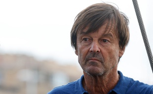 Nicolas Hulot a annoncé qu'il quittait la vie publique après de nouvelles plaintes contre lui pour viol et agressions sexuelles.