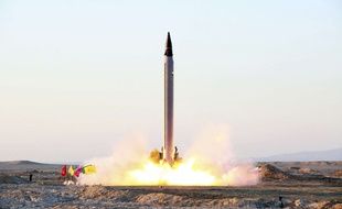 Le ministère de la Défense iranien a publié cette photo le 11 octobre 2015 d'un missile de longue portée.