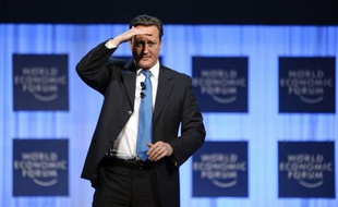 La Taxe sur les transactions financières, défendue par la France et l'Allemagne, est "tout simplement de la folie", a déclaré jeudi à Davos (est) le Premier ministre britannique David Cameron, devant le Forum économique mondial (WEF).