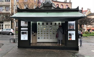 Le kiosque de fruits et légumes à Meudon (Hauts-de-Seine)