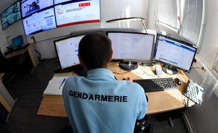 Un bureau de gendarmerie. (illustration)