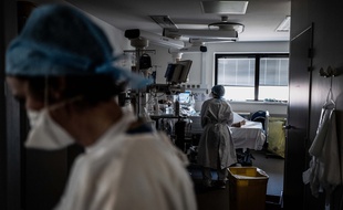 Photo d'illustration de l'hôpital de la Croix-Rousse à Lyon, en septembre.
