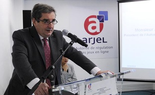 Jean-François Vilotte, président de l'Autorité de régulation des jeux en ligne (Arjel), le 8 juin 2010 à Paris.