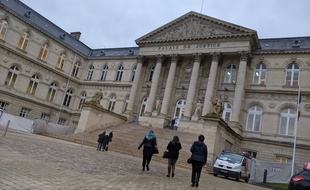 Willy Bardon, 45 ans, est jugé devant la cour d'assises de la Somme, à Amiens