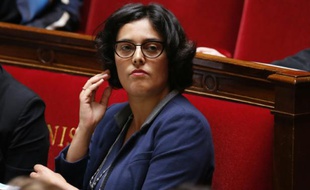 La ministre du Travail Myriam el-Khomri lors des questions au gouvernement le 25 mai 2016 à l'Assemblée nationale à Paris