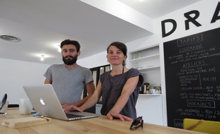 Anne Gautier et Quentin Billey ont lancé Draft, les ateliers connectés à la Halle Pajol sur l'esplanade Nathalie-Sarraute. L'inauguration, ouverte au public, aura lieu samedi 5 juillet de 12h à 20h.