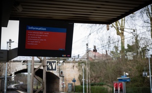Un panneau d'information lors de la grève SNCF.