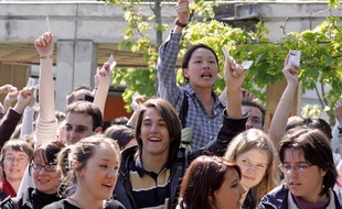 Illustration de jeunes étudiants.