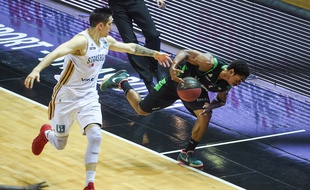 Sortie de route pour Casper Ware et l'Asvel? Villeurbanne a encaissé un deuxième revers en finale de Pro A contre la SIG (73-61), lundi. Les Strasbourgeois sont à un succès du titre de champion de France.