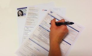 Il me faut une photocopie de carte d'identité et de mon justificatif de domicile, ainsi que le document Cerfa.