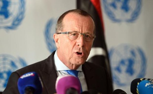 L'envoyé spécial des Nations unies en Libye, Martin Kobler, lors d'une conférence de presse à Tunis, le 27 janvier 2016