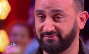 Cyril Hanouna en larmes