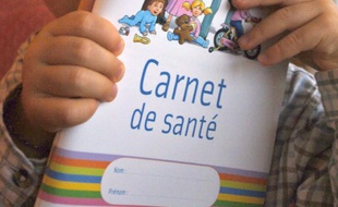 L'extension de l'obligation vaccinale à onze vaccins pour les enfants nés à partir de janvier 2018 a rendu visible un mouvement antivaccin qui ne date pas d'hier, nous explique l'historien Patrick Zylberman.