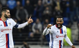 Lacazette permet à Lyon d'y croire, lors de la demi-finale contre l'Ajax le 11 mai 2017 en Ligue Europa.