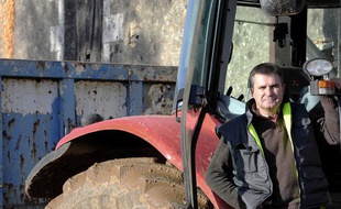 Paul Francois, agriculteur en Poitou-Charentes, a été victime d'une intoxication massive en nettoyant sa cuve d'épandage de pesticides.