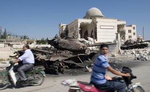 Plus de 70.000 morts, un million de réfugiés et un pays en ruine: en deux ans, la révolte contre le régime de Bachar al-Assad en Syrie s'est muée en une guerre civile destructrice, sans issue en vue.