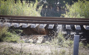 Des voies endommagées par les fortes pluies, dans l'Hérault