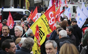 Manifestation de la fonction publique pour la défense des conditions de travail à l'appel de différents syndicats le 26 janvier 2016.