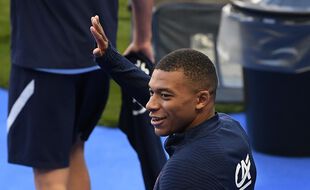 Kylian Mbappé avec l'équipe de France, le 7 octobre 2020.