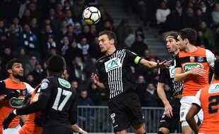 Romain Thomas, le défenseur central et capitaine du SCO,