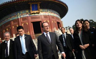 François Hollande lors d'une visite au Temple of Heaven le 3 novembre 2015 à Pékin
