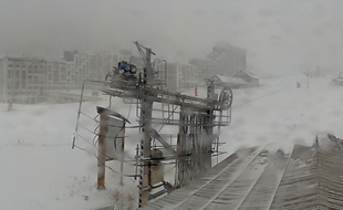 A Isola2000 la neige est déjà tombée en abondance ce vendredi matin.