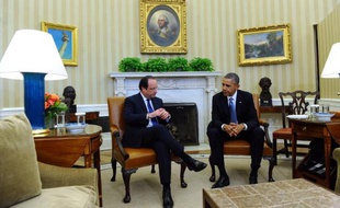 François Hollande et Barack Obama ont affiché mardi leur volonté d'oeuvrer "ensemble" à relever les grands défis de l'époque, du terrorisme au changement climatique, au début d'une visite en grande pompe du président français à la Maison Blanche.