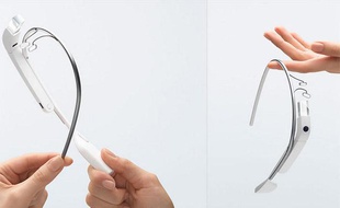 Les Google Glass présentées officiellement par la firme de Mountain View le 20 février sur un site Internet dédié.