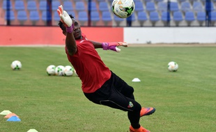 Le gardien du Togo Kossi Agassa à l'entraînement pendant la CAN.