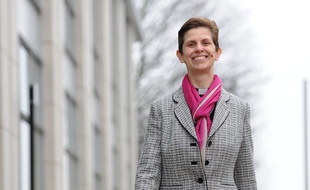 The new suffragen bishop of Stockport Reverend Libby Lane takes a stroll in Stockport, Cheshire, following news of her appointment as the Church of England's first woman bishop./GUZELIAN_150403/Credit:Asadour Guzelian/SIPA/1412171509
