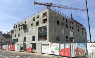 La future médiathèque de Schiltigheim (nord de Strasbourg) comportera un programme immobilier privé. Le 24 avril 2019.